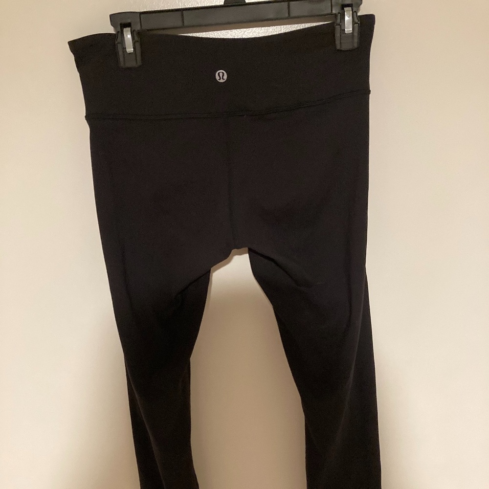 Lululemon black leggings